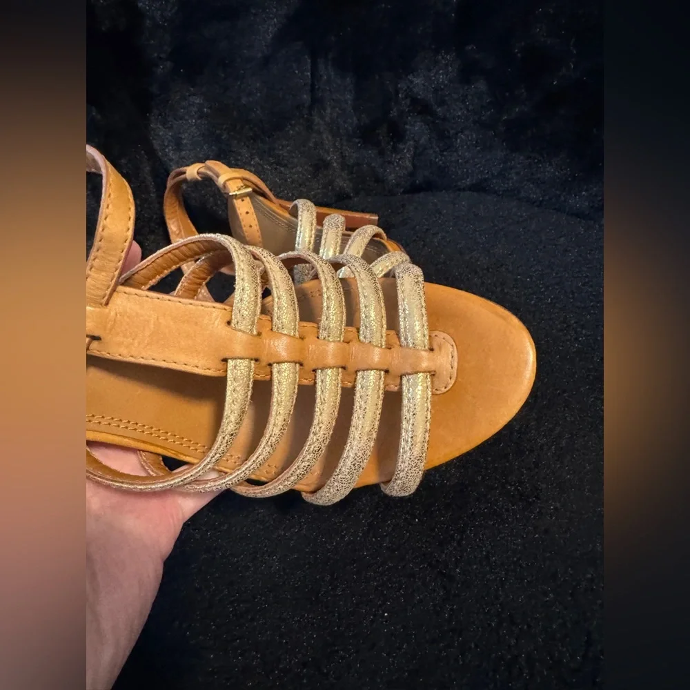 Tory Burch NEW heeled sandals - Picture 9 of 10